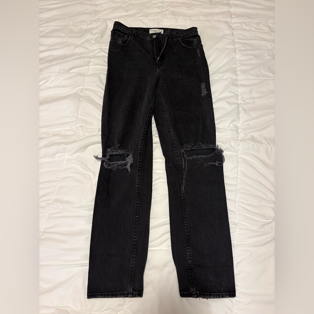 Abercrombie & Fitch 90s Straight Ultra High Rise Black Distressed Jeans Size 27 - Picture 2 of 4